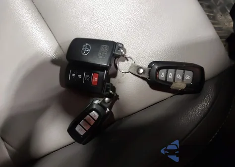 2014 Toyota Rav4 Limited from USA, damaged, VIN JTMDFREV3ED072190